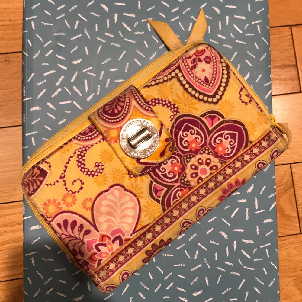 Vera Bradley wallet